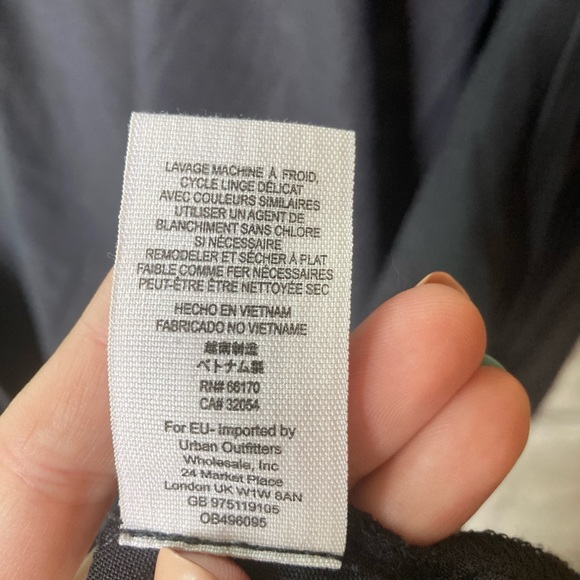 Free People Open Front Layering Long Sleeve Flowy Boho Black Top (M) - Picture 7 of 7